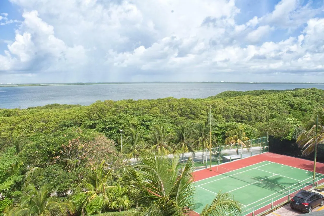 Rodero By Solymar Beach Front Condos In Hotel Zone Cancun Apart Otel