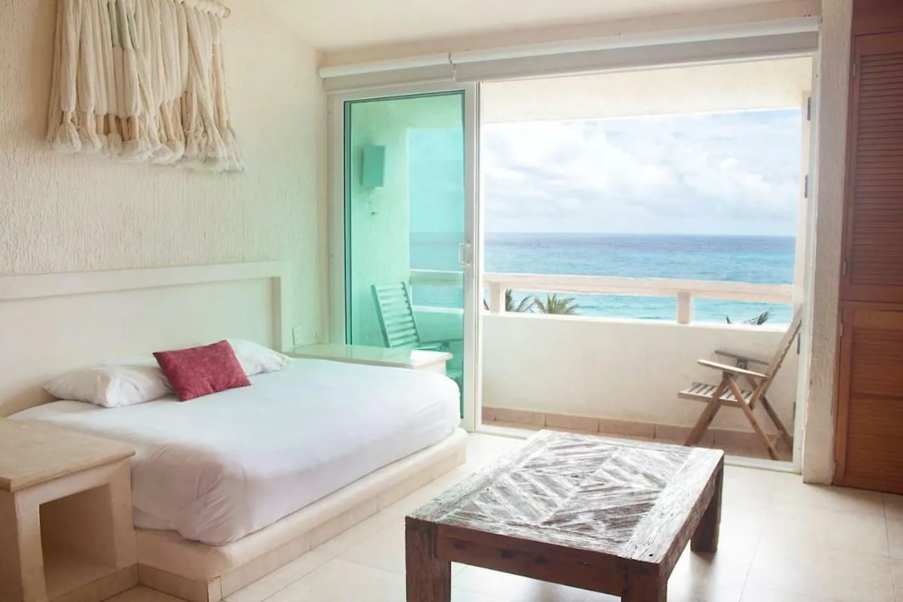 Rodero By Solymar Beach Front Condos In Hotel Zone contacts
