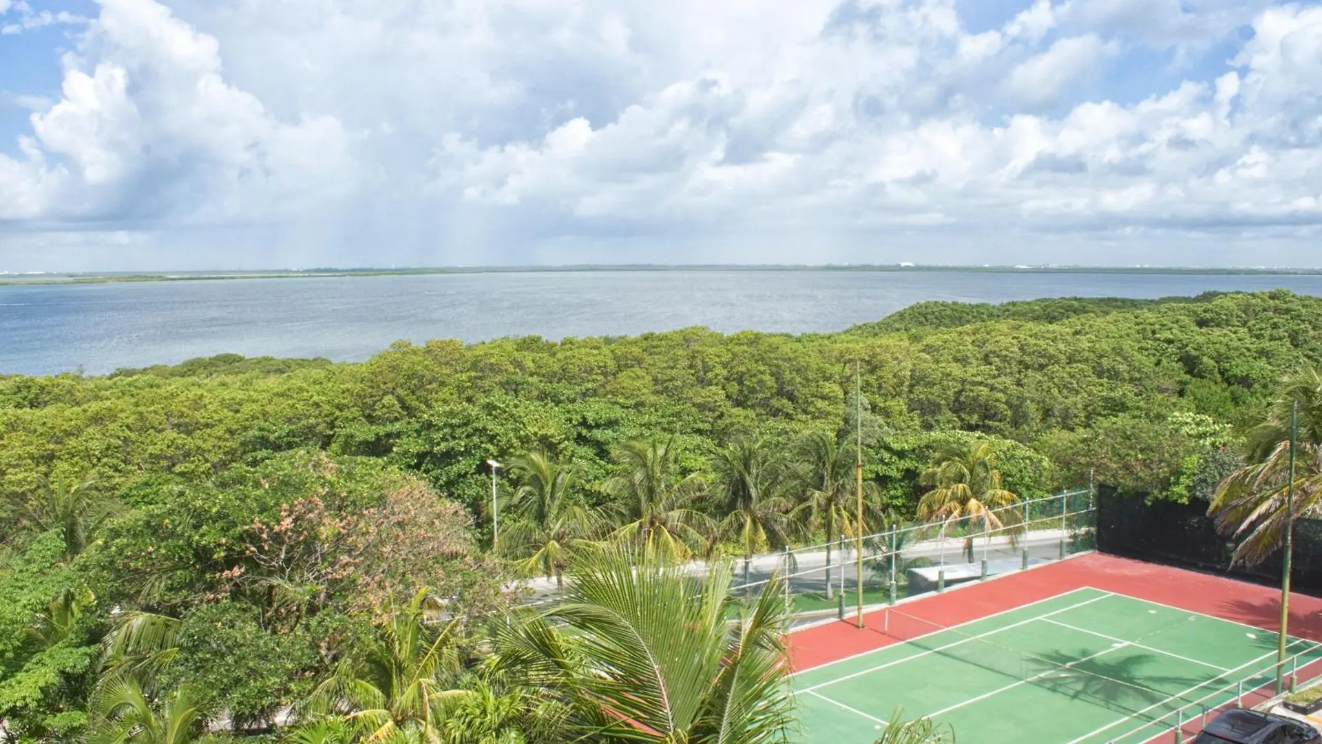 Rodero By Solymar Beach Front Condos In Hotel Zone Cancun Aparthotel