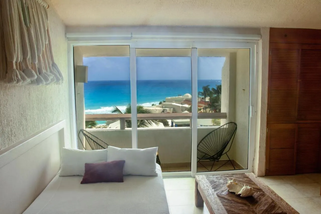 Rodero By Solymar Beach Front Condos In Hotel Zone Cancun 4*,  Mexico