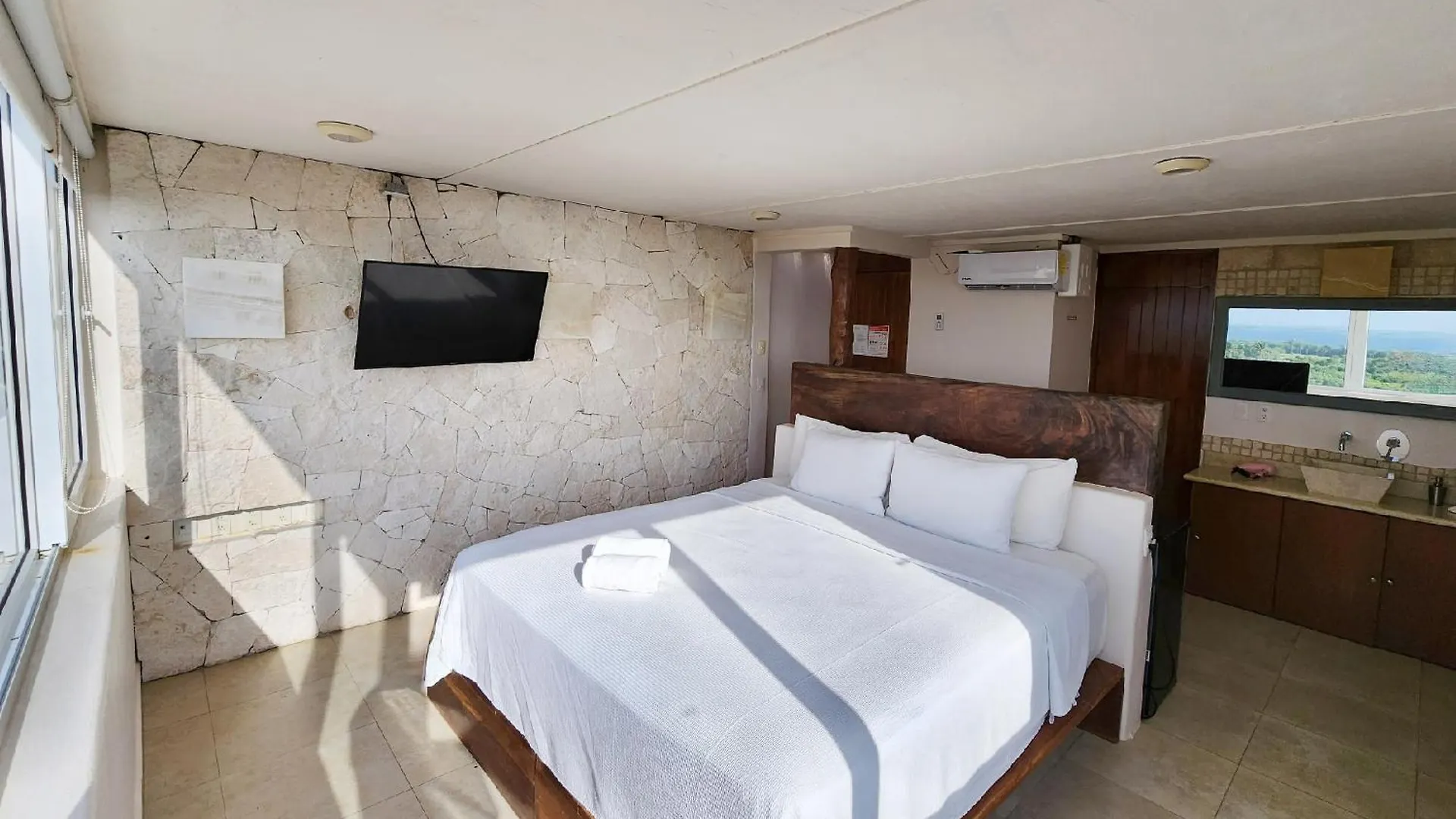 Aparthotel Rodero By Solymar Beach Front Condos In Hotel Zone Cancun